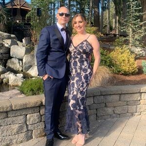 Lulus “Alluring Dream Navy Blue Floral Mesh Lace Trumpet Midi Dress“ - Med